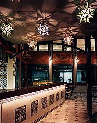 slg_bar_200pxopt.jpg (17011 bytes)